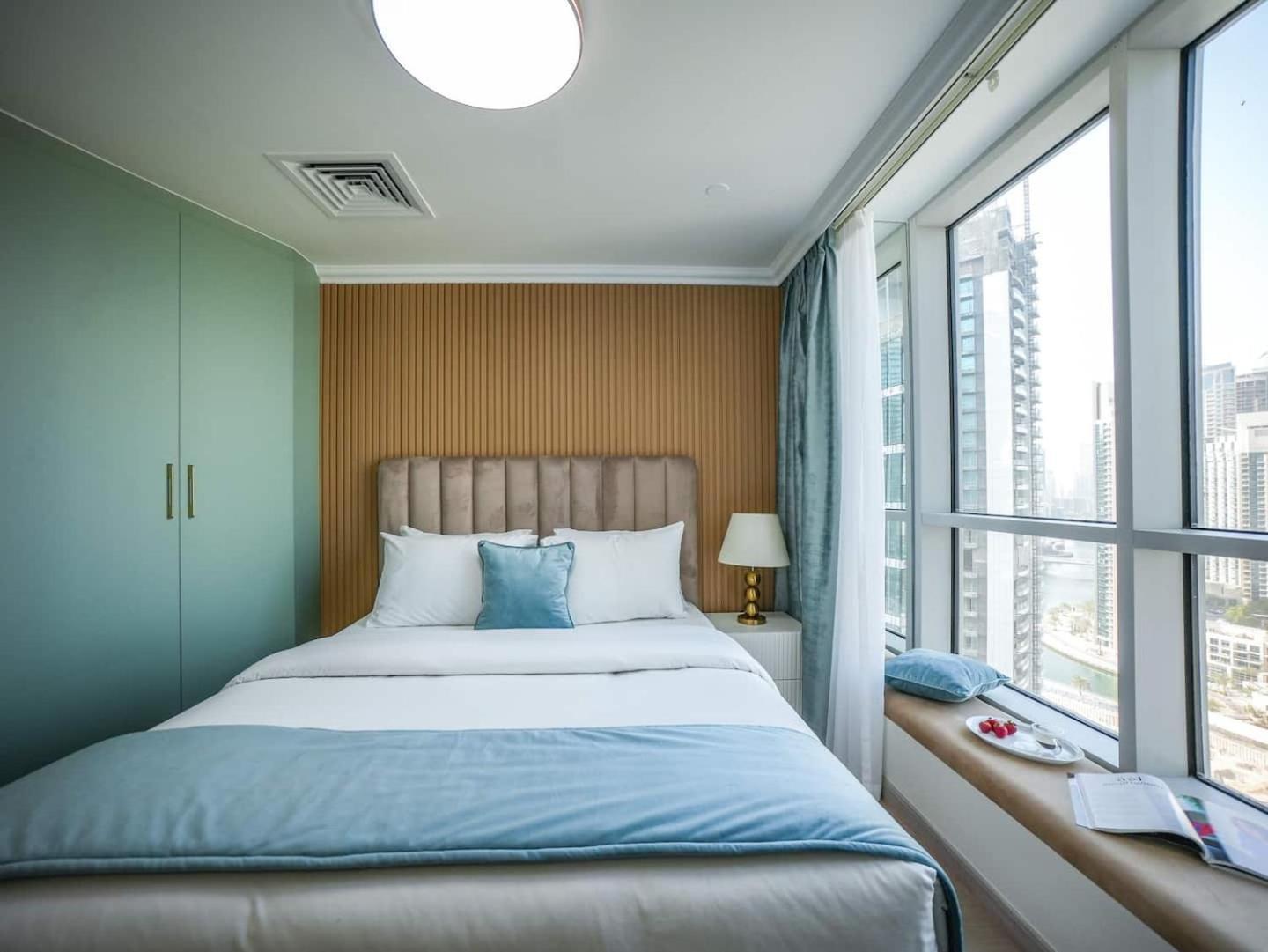 Deluxe 3 Bedroom With Marina & Sea View 두바이 외부 사진